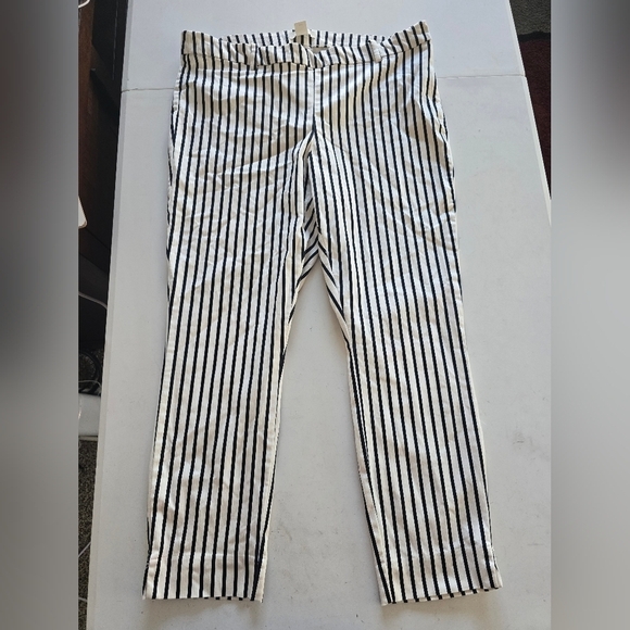 H&M Pants Womens Sz 16 White Black Striped Ankle Mid Rise Side Zipper 36x27 - Picture 5 of 11